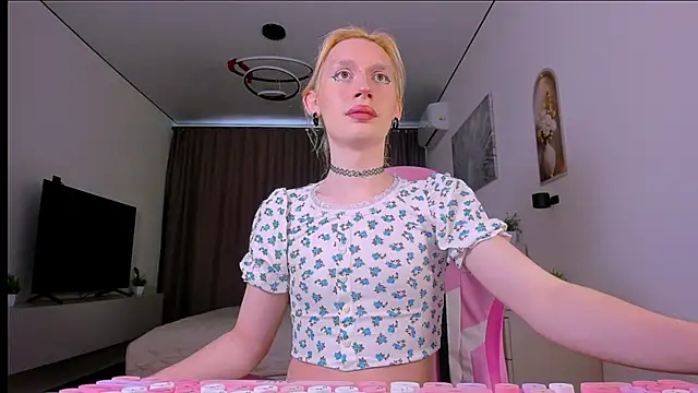  Maybe Baby online show from 07/25/26, 01:39