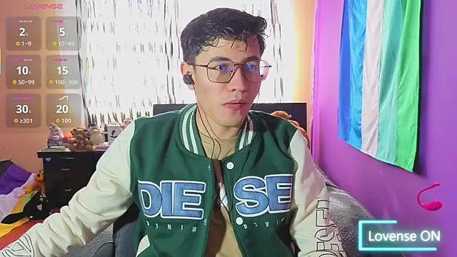 Angelito Twink online show from 06/21/26, 08:36