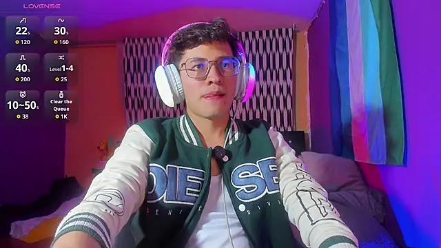Angelito Twink online show from 06/14/26, 12:40