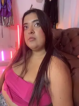 Snapshot of Martina_Perez chatting on 07/17/26, 05:48 Martina Perez online show from 07/17/26, 05:48