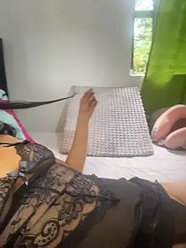 paolaqueenxx online show from 06/19/26, 12:11