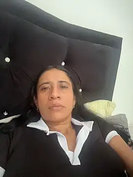 paolaqueenxx online show from 06/17/26, 08:19