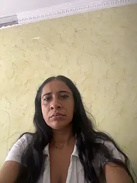paolaqueenxx online show from 06/16/26, 05:24