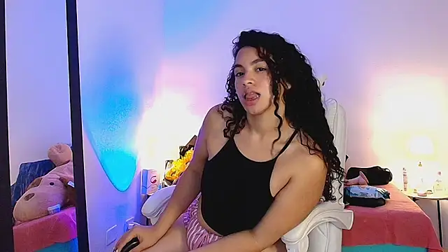 Isabella Sophia19 online show from 07/01/26, 12:55