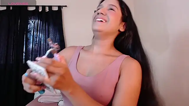 Veronica M online show from 06/18/26, 06:13