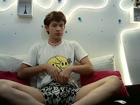 christian foxx  online show from 06/14/26, 07:26