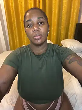 Honeylust26 online show from 07/28/26, 03:58