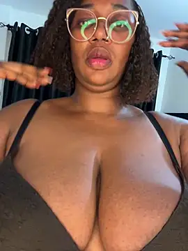 Honeylust26 online show from 06/18/26, 11:59
