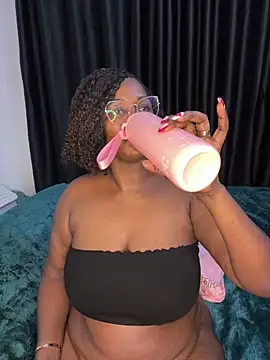 Honeylust26 online show from 06/21/26, 07:14