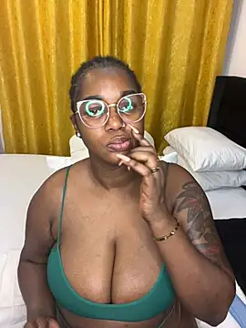 Honeylust26 online show from 07/27/26, 02:13