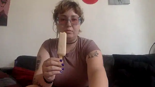 mysteradecadent online show from 06/26/26, 11:27
