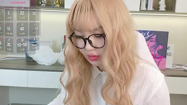 sakuraclover online show from 07/06/26, 12:12