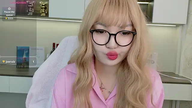 sakuraclover online show from 06/26/26, 03:45