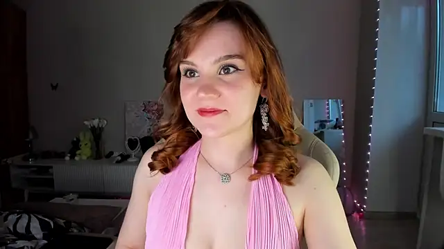 Snapshot of amelia_braun chatting on 06/26/26, 01:44 amelia braun online show from 06/26/26, 01:44