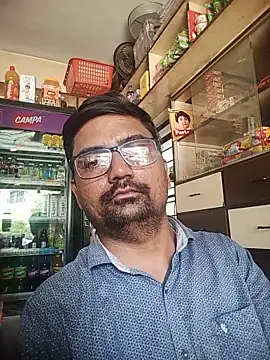 Snapshot of dhirusury050625 chatting on 06/29/26, 08:43 dhirusury050625 online show from 06/29/26, 08:43