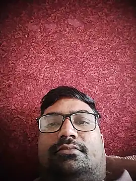 Snapshot of dhirusury050625 chatting on 07/26/26, 06:53 dhirusury050625 online show from 07/26/26, 06:53