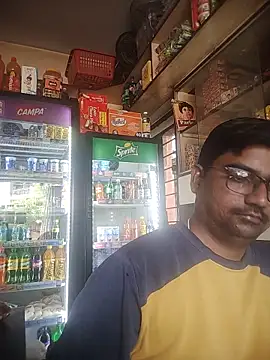 Snapshot of dhirusury050625 chatting on 06/19/26, 03:12 dhirusury050625 online show from 06/19/26, 03:12