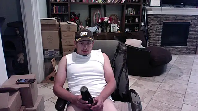 Snapshot of davidfraire chatting on 07/11/26, 04:13 davidfraire online show from 07/11/26, 04:13