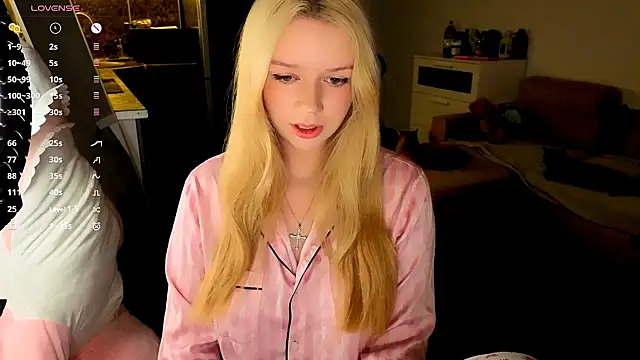viyy online show from 07/14/26, 10:38