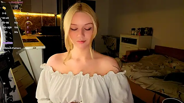 viyy online show from 07/31/26, 08:28
