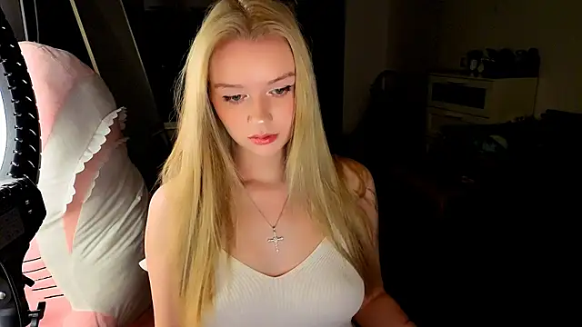 viyy online show from 07/23/26, 07:54