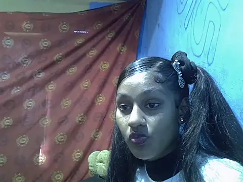 Snapshot of indianbeauty980 chatting on 07/18/26, 11:52 indianbeauty980 online show from 07/18/26, 11:52