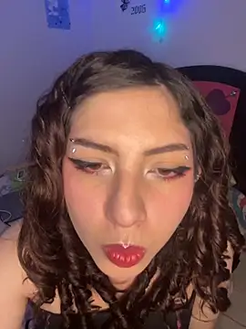 Snapshot of cassierosse2 chatting on 06/13/26, 03:04 cassierosse2 online show from 06/13/26, 03:04