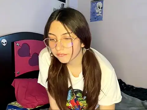 Snapshot of cassierosse2 chatting on 07/08/26, 03:51 cassierosse2 online show from 07/08/26, 03:51