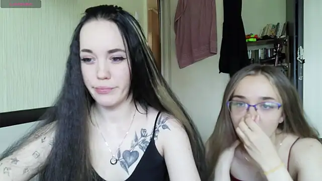Mia Ellis online show from 07/05/26, 12:34