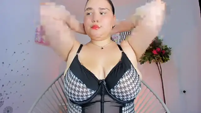 Snapshot of _bianca_busty chatting on 06/25/26, 08:47 bianca busty online show from 06/25/26, 08:47