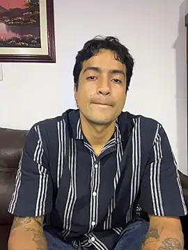 Crisloverrr online show from 07/07/26, 12:24