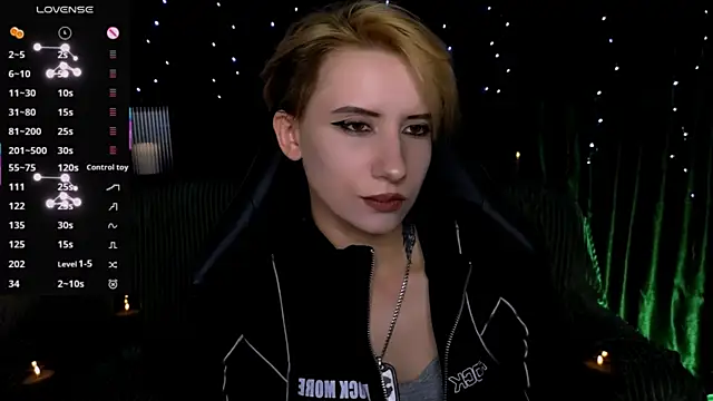 Snapshot of _Shadow_devil__ chatting on 07/28/26, 08:52 Shadow devil online show from 07/28/26, 08:52