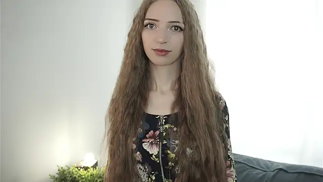 Snapshot of DeliaHoude chatting on 06/15/26, 10:59 DeliaHoude online show from 06/15/26, 10:59