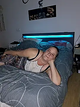 Madame100E online show from 06/14/26, 01:57