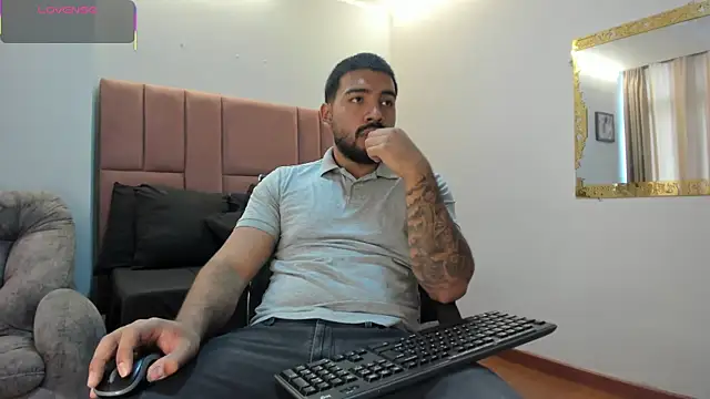 Massimo Moretti online show from 07/20/26, 06:43