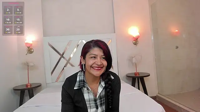 Snapshot of Sky_Collins_ chatting on 06/30/26, 07:36 Sky Collins online show from 06/30/26, 07:36