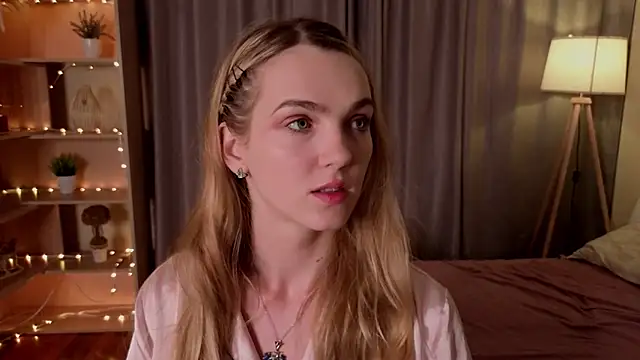 MarielRoloson online show from 06/21/26, 07:19