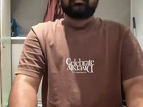 bobgot17cm online show from 07/14/26, 10:38