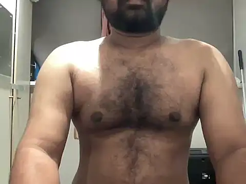 bobgot17cm online show from 07/05/26, 10:27