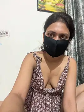 Snapshot of kavyq3791 chatting on 07/25/26, 03:14 kavyq3791 online show from 07/25/26, 03:14