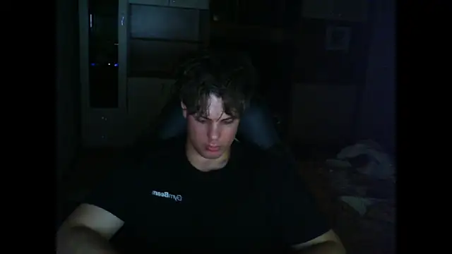 Snapshot of kanewolf_55 chatting on 06/19/26, 10:04 kanewolf 55 online show from 06/19/26, 10:04