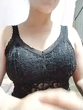 Snapshot of sexy_girll2k chatting on 06/24/26, 02:04 sexy girll2k online show from 06/24/26, 02:04