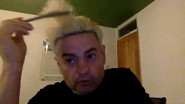 HugodelSol online show from 06/18/26, 12:20