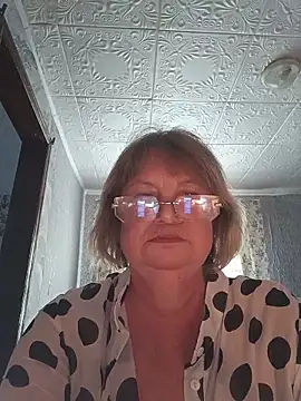 MilashkaCutie50 online show from 06/17/26, 04:01