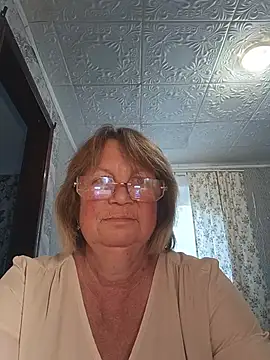 MilashkaCutie50 online show from 07/18/26, 03:37