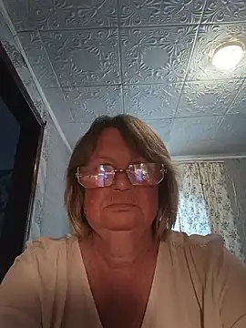 MilashkaCutie50 online show from 07/13/26, 03:50