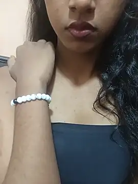 Snapshot of kavita_45 chatting on 07/03/26, 06:58 kavita 45 online show from 07/03/26, 06:58