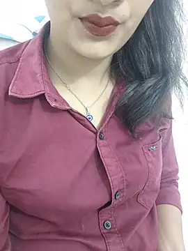 Snapshot of Ritika_jha01 chatting on 07/10/26, 06:13 Ritika jha01 online show from 07/10/26, 06:13