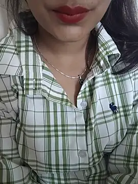 Snapshot of Ritika_jha01 chatting on 07/17/26, 05:04 Ritika jha01 online show from 07/17/26, 05:04