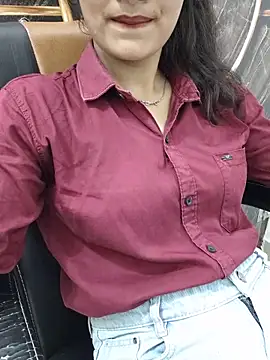 Snapshot of Ritika_jha01 chatting on 06/27/26, 04:51 Ritika jha01 online show from 06/27/26, 04:51